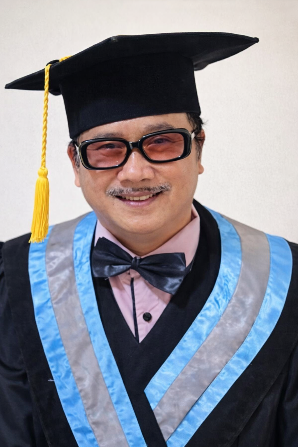 Prof. Dr. Oman Sukmana, M.Si